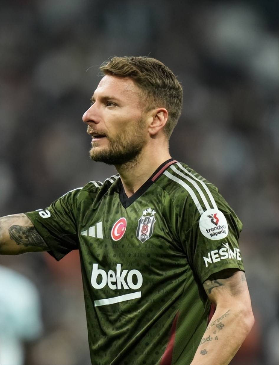 一日意甲动向:无用之人0分钟出战白拿高薪,米兰双雄买新人官宣