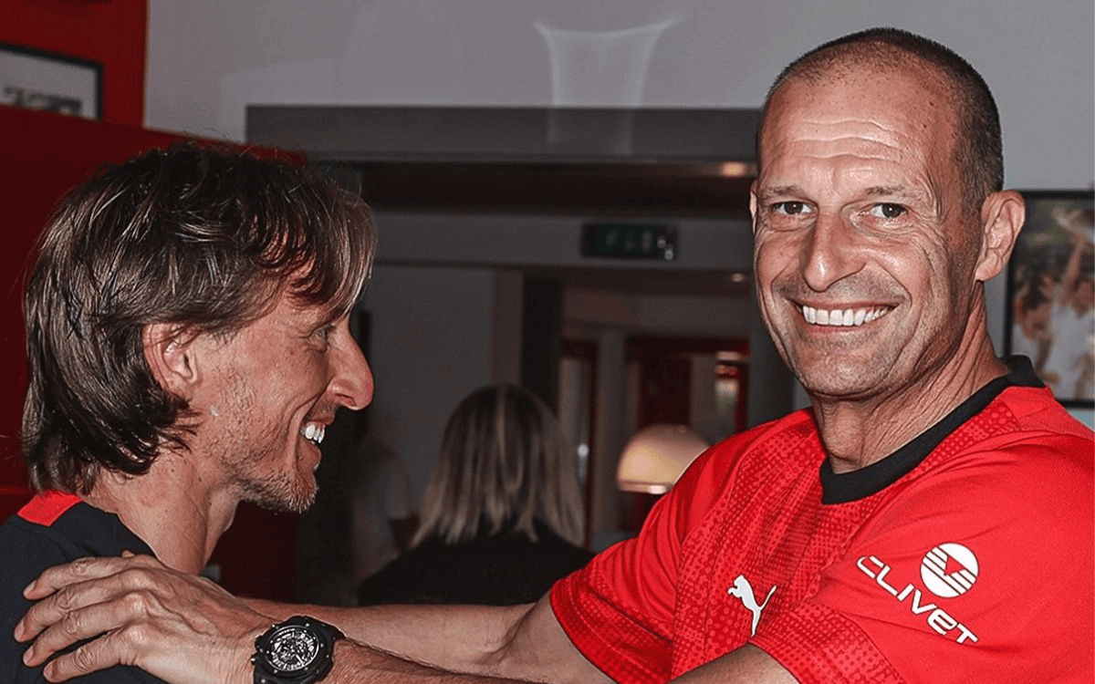 米兰疯了?囧叔欲打包曼联尤文两大失意神锋,意甲最疯狂锋线重组